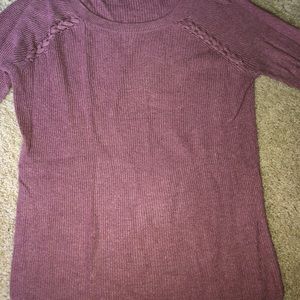 american eagle burgundy sweater